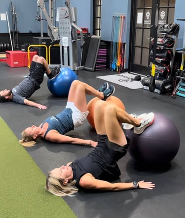 crop_Comp_Yoga_balls
