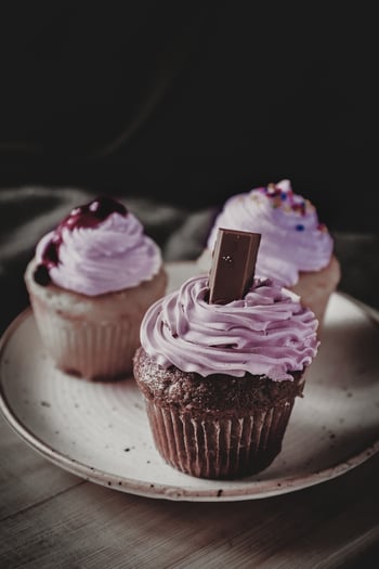 pexels-cupcake-lady_dis
